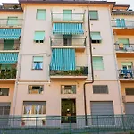 Penthouse With Terrace • Sea 5min • Trains 4min Apartment *