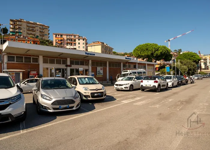 Penthouse With Terrace • Sea 5Min • Trains 4Min Appartamento Varazze