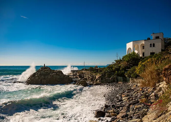 Penthouse With Terrace • Sea 5Min • Trains 4Min Appartamento *